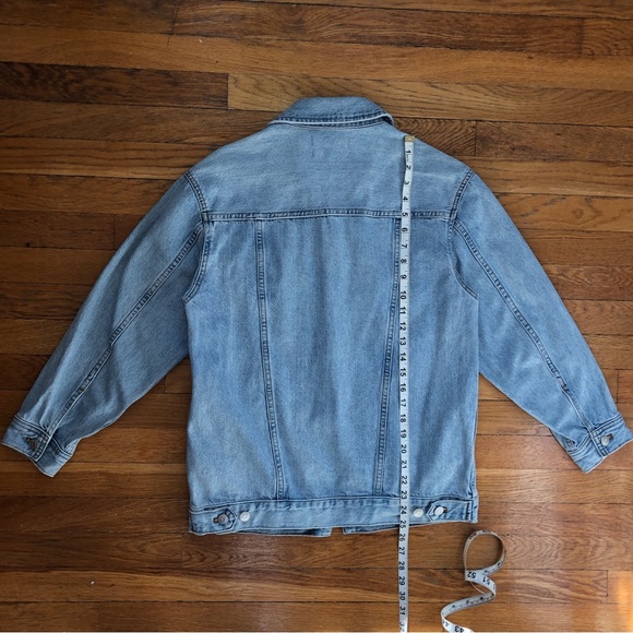 NWT The Oversized Trucker Jean Jacket in Fitzgerald Wash XXS - Picture 4 of 8